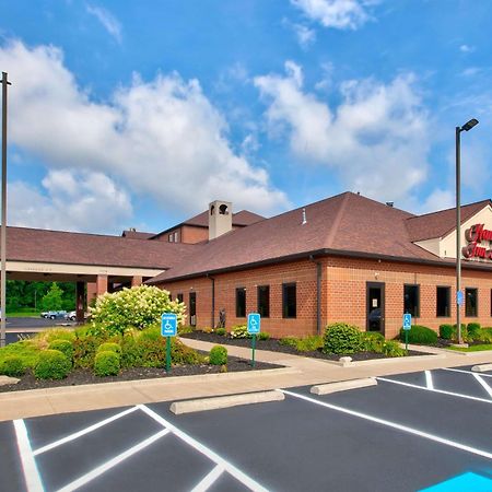 Hampton Inn & Suites Cleveland-Airport/Middleburg Heights Exterior photo